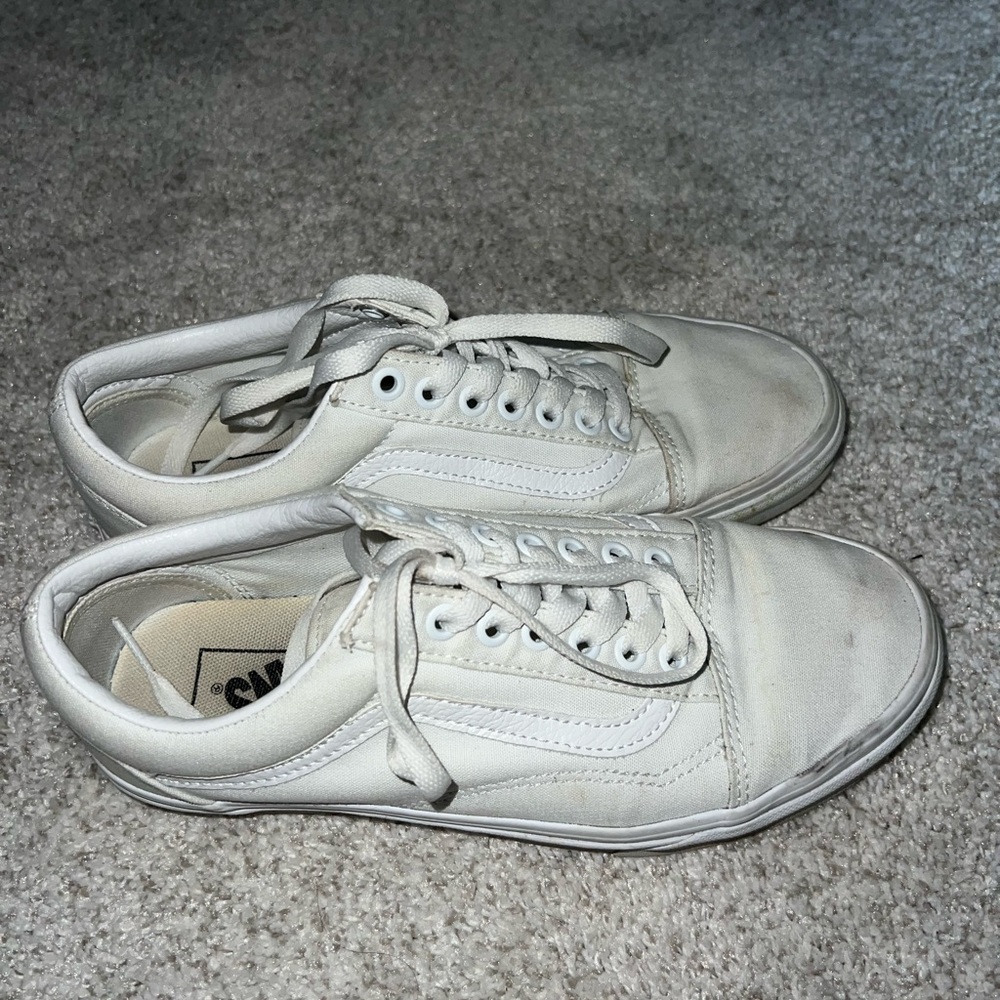 White vans